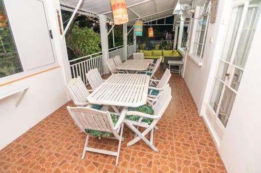 Ohana Guest House Port Mathurin Kültér fotó